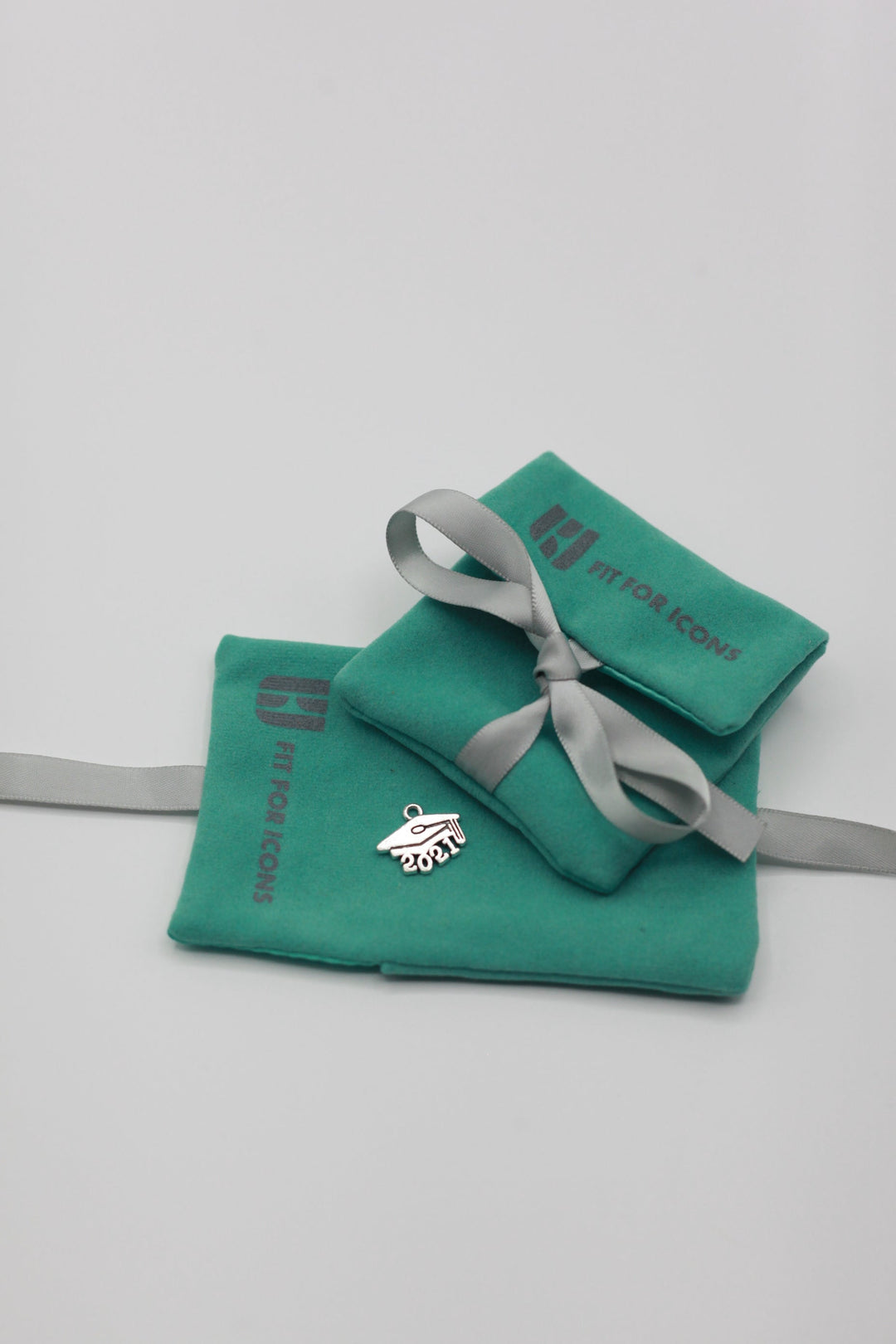 Graduate Gift Set - Graduation Gift Set - Fit For Icons